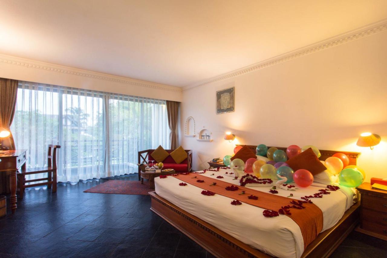 Shangri-La Village Resort, Pokhara Exterior foto